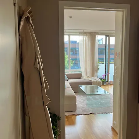 Stavanger Central Apartment דירה